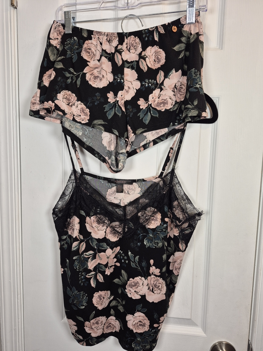 Midnight Bakery Summer Floral Eyelash Lace Camisole and Shorts Pajama Set M